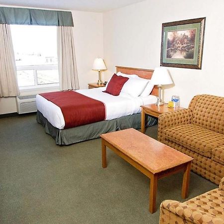 Service Plus Inns & Suites Drayton Valley Habitación foto